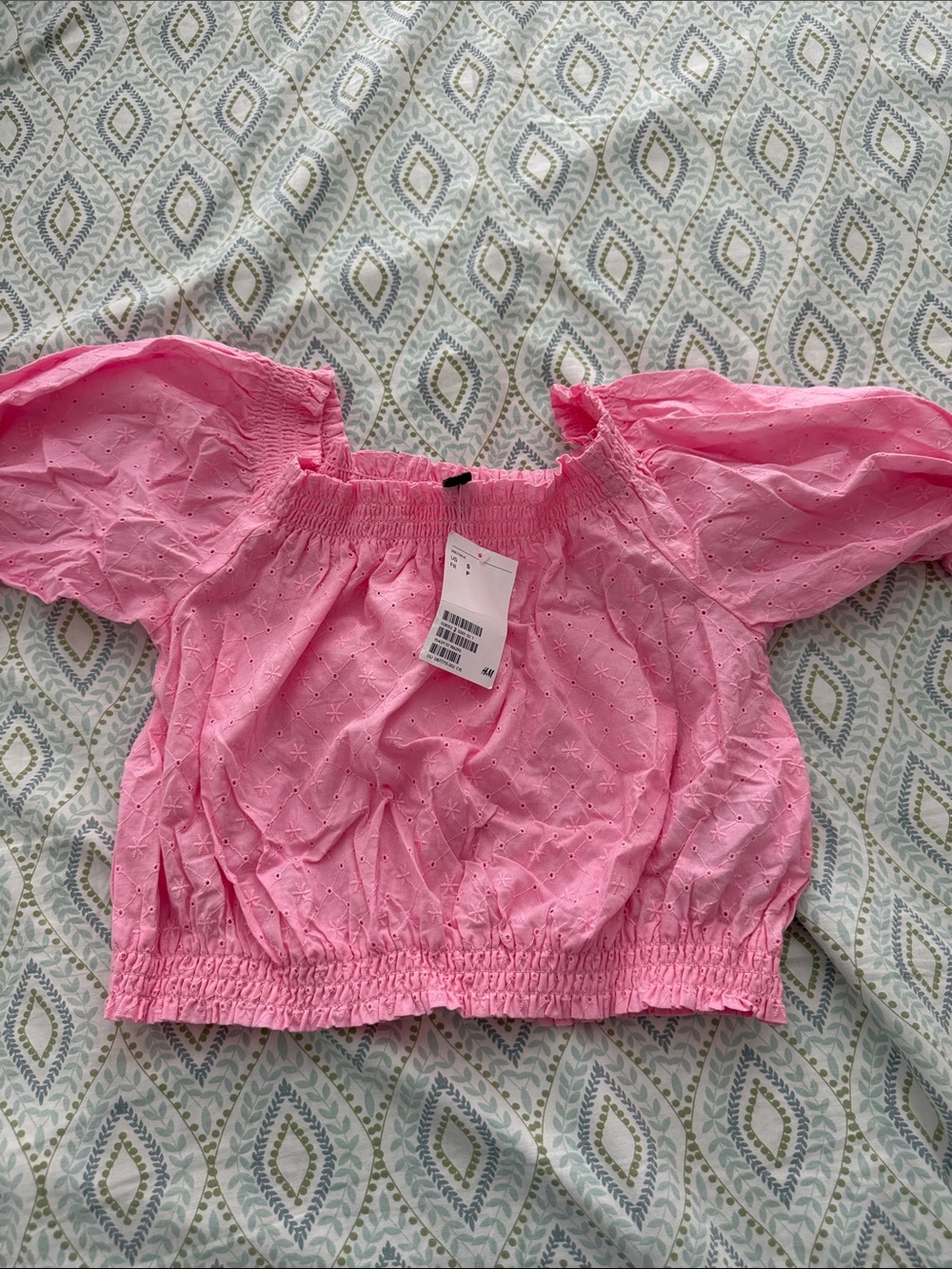 H&M Pink Eyelet Puff-Sleeve Off-Shoulder Crop Top